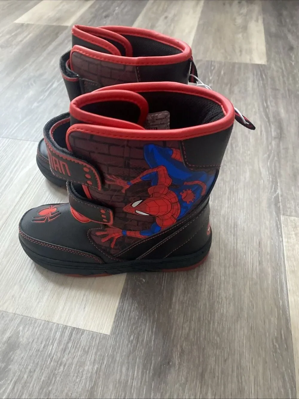 Marvel Boys Spider-Man Light-Up Hook & Loop Winter Boots Red/Black Size 7
